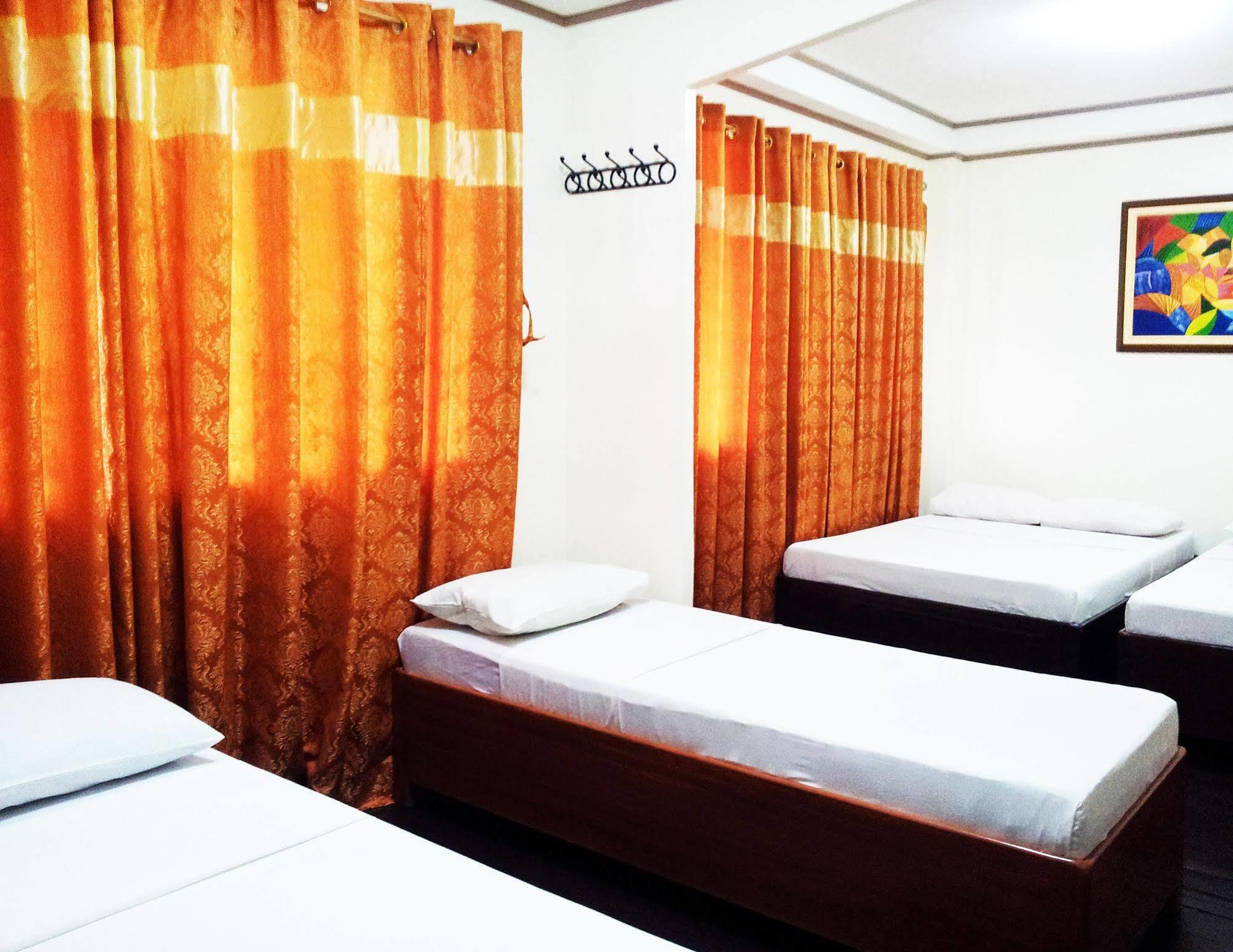 Reddoorz Near Old Tagbilaran Airport Hostel Exterior photo